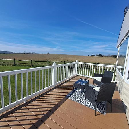 N & V Caravan Sand Le Mere Tunstall  Экстерьер фото