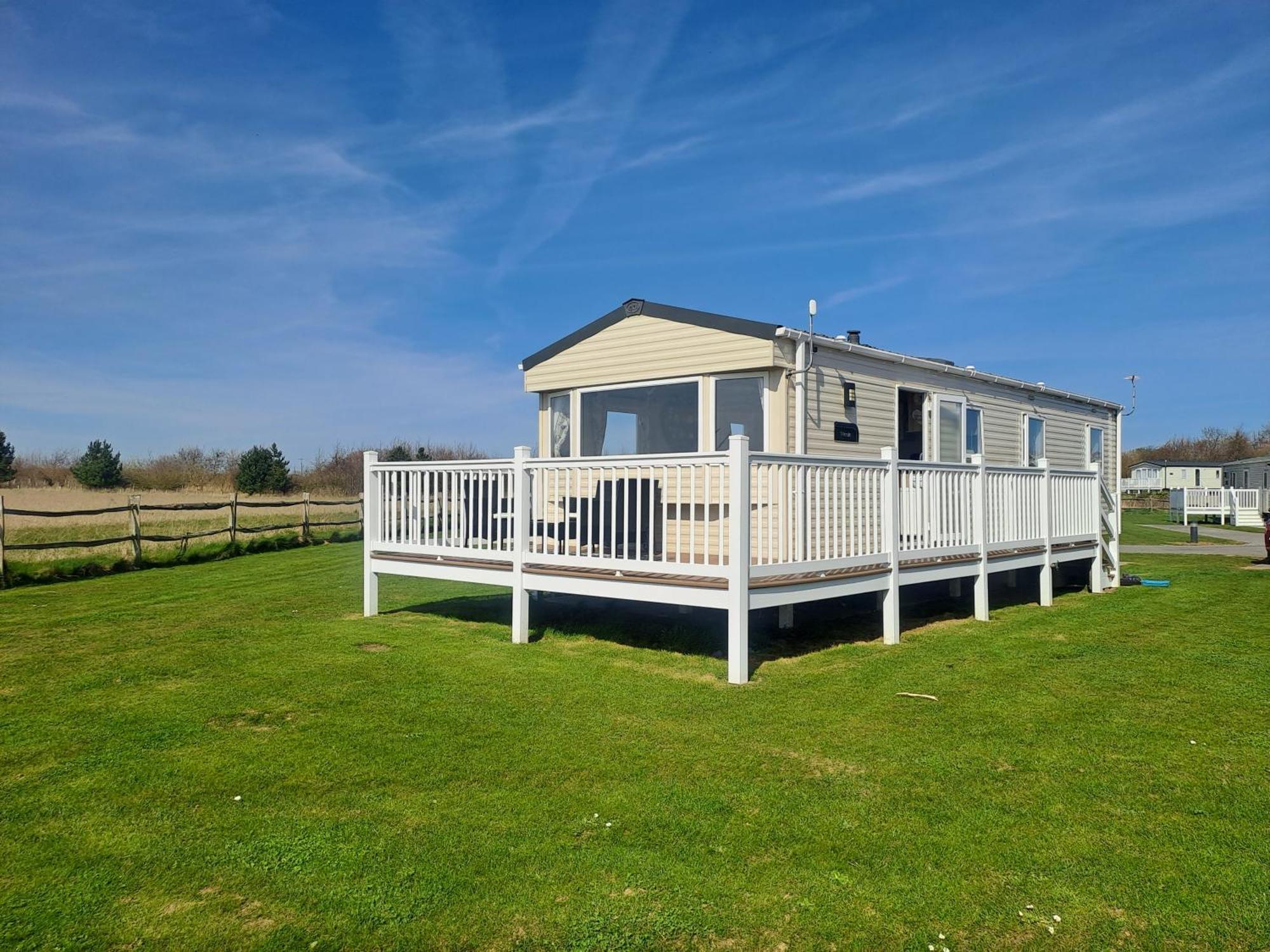 N & V Caravan Sand Le Mere Tunstall  Экстерьер фото